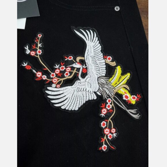 New Maxi Milian Men's 52 Streetwear Embroidered Denim Shorts 15" Floral Crane - Picture 2 of 2